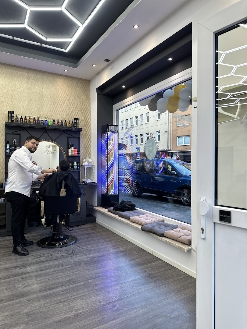 Barbier bei der Arbeit im RANYA SHOW Nürnberg