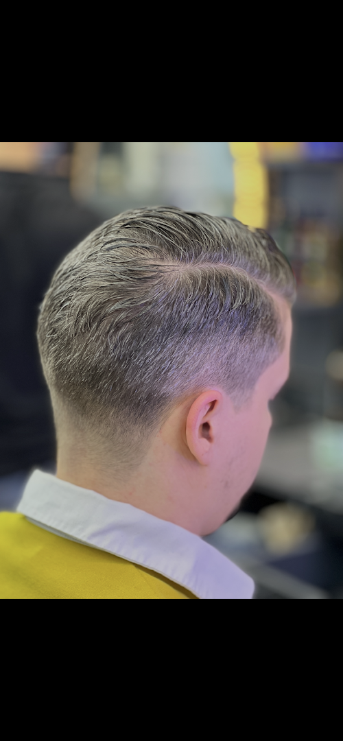 Skin Fade, scharf ausgezogen